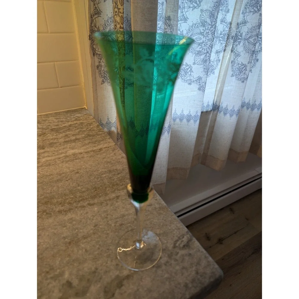 Lenox Crystal EMERALD Green Champagne Flute, Etched‎ Holly